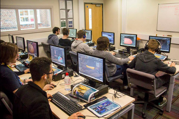 Du học Anh trường công lập South Thames London chỉ với 4,250 bảng/năm