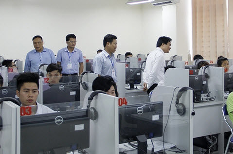 Thí sinh thi vào Đại học Quốc gia Hà Nội đạt điểm cao 115/140 điểm