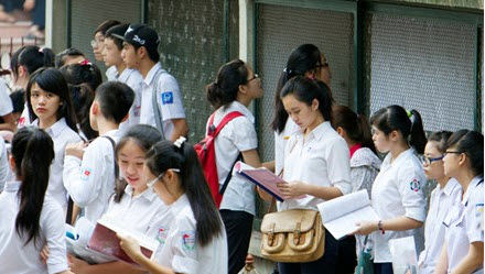 Tuyển sinh lớp 10: Phụ huynh nháo nhào tìm phương án dự phòng