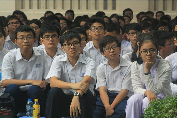 Đề thi môn Văn lớp 10 "chơi khó" học sinh?