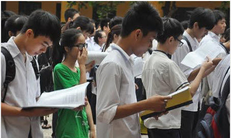 Gần 200.000 thí sinh thi môn đầu tiên vào lớp 10