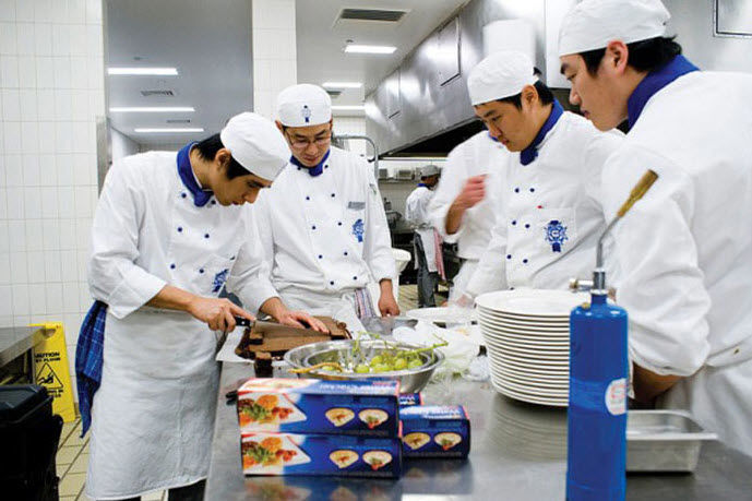 Du học ngành Quản trị du lịch, khách sạn và làm bếp tại Học viện Le Cordon Bleu