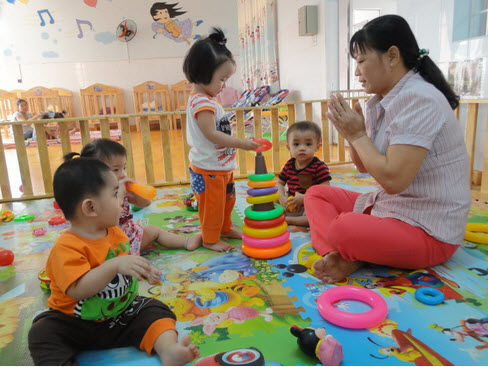 Hà Nội tạm ngưng giải thể hai trường mầm non