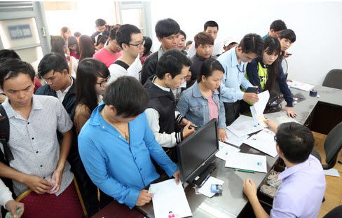 Thí sinh hỏi, cục khảo thí trả lời: Chấm thi tự luận có khách quan?