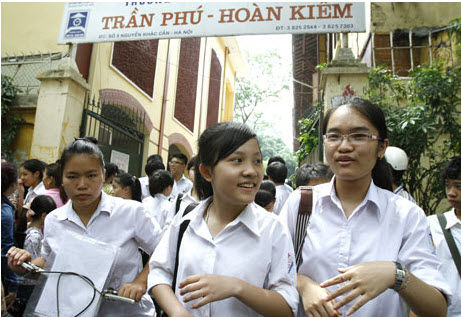 Nhận hồ sơ trúng tuyển vào lớp 10 THPT từ 27 đến 29-6