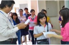 Hàng ngàn thí sinh phải chính sử hồ sơ