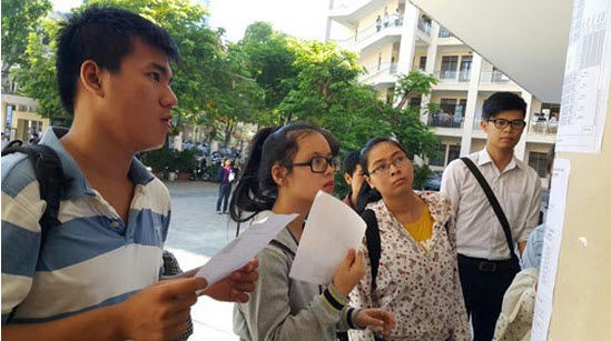 Thí sinh khiếm thị đề nghị hỗ trợ thi trắc nghiệm trên giấy thi tự luận