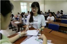 Ngày đầu tiên thi THPT quốc gia: thi hai môn Toán và Ngoại ngữ
