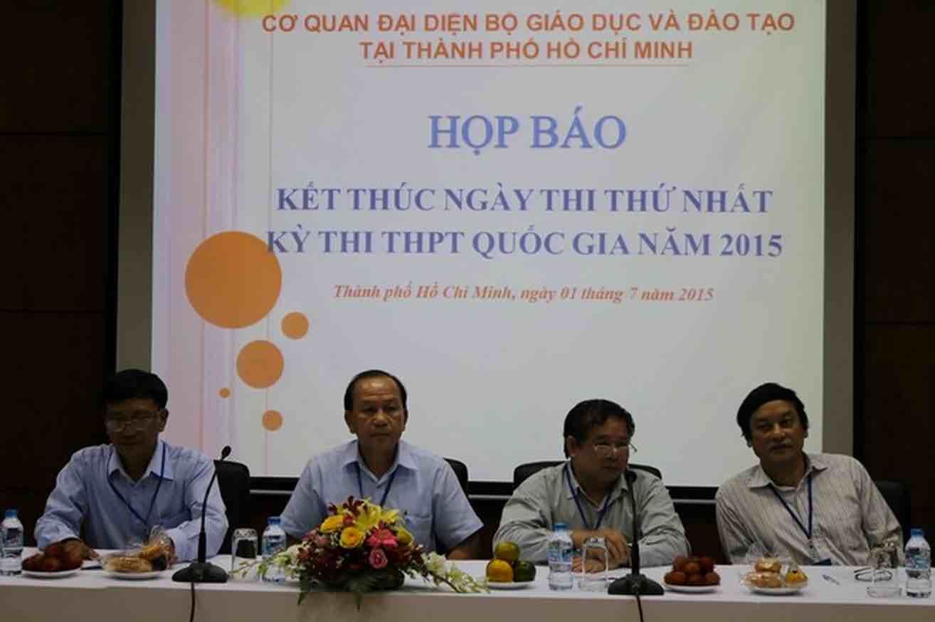 Ngày mai (2/7), các thí sinh sẽ tiếp tục thi hai môn: Văn và Vật lý.
