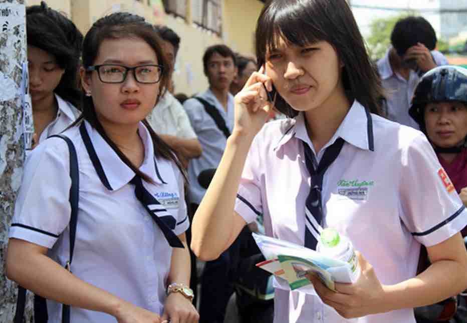 Đề thi tốt nghiệp môn Toán 2015 được đánh giá vừa sức với học sinh