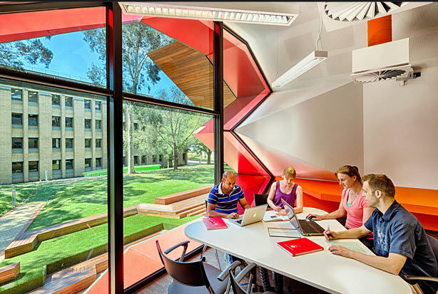 Hội thảo, phỏng vấn học bổng Du học Đại học La Trobe 2015-2016