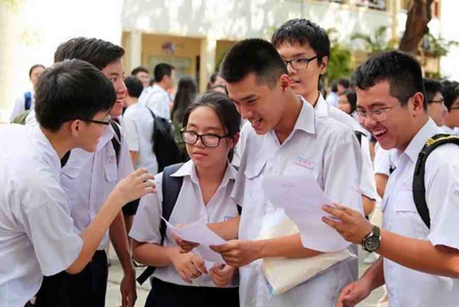 Tp.HCM chính thức công bố điểm chuẩn vào lớp 10 năm 2015