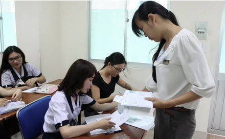 Các trường ĐH bàn giao giấy chứng nhận cho các Sở GD-ĐT