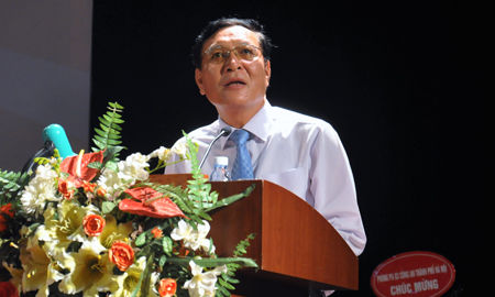 Bộ trưởng: "Không để thí sinh điểm thấp đỗ đại học"