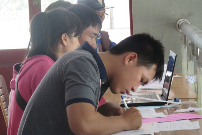 Xét tuyển đại học nguyện vọng 1: Nhiều ngành "hot" chưa lấp đầy chỉ tiêu