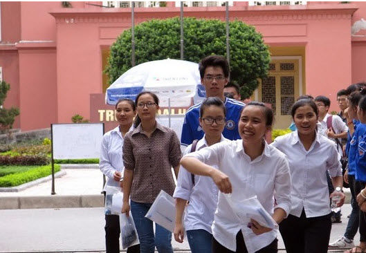 Xét tuyển ĐH, CĐ 2015: Thí sinh đăng ký còn cầm chừng