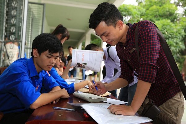 Xét tuyển đại học 2015: Nhiều trường công bố thí sinh trúng tuyển sớm