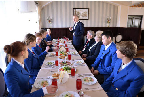 Tháng tư vấn hồ sơ visa du học Úc