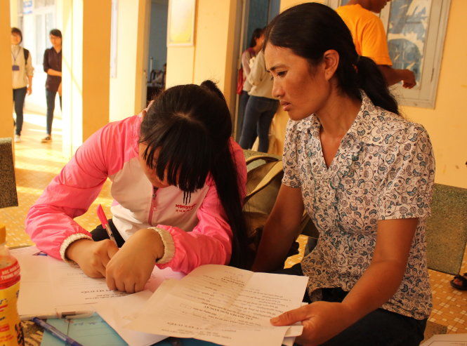 Suy sụp vì tiêu chí phụ