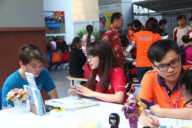 Xét tuyển nguyện vọng 2: Đìu hiu, thưa thớt, tỉ lệ ảo cao