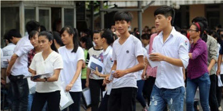 Nhiều trường đại học đang chật vật "níu" chân thí sinh