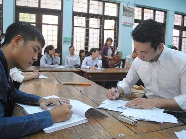 Nhiều thí sinh chọn các trường cao đẳng tại Đà Nẵng để theo học