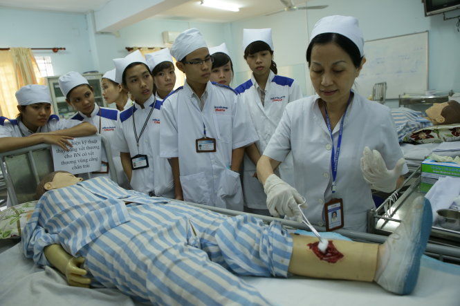 Cải cách toàn diện giáo dục Việt Nam: Trình độ cao đẳng là gì?