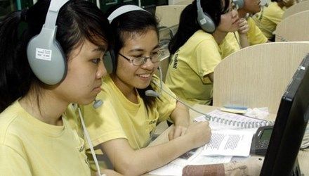 Bao giờ 30% trường THPT dạy và học bằng tiếng Anh