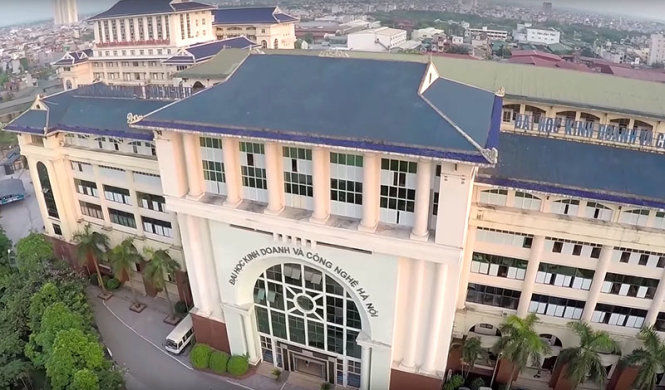 Trường kinh doanh - công nghệ dạy y dược: Mỗi bộ nói 1 kiểu