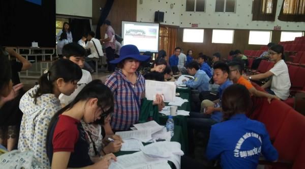 Đại học, cao đẳng khó tuyển sinh: Cần tái cơ cấu nhóm trường nào?