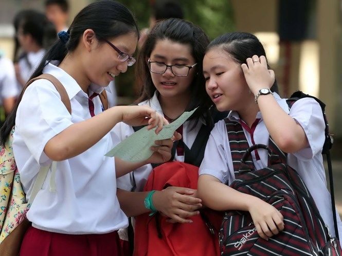 Cửa vào lớp 10 trường công sẽ rộng hơn