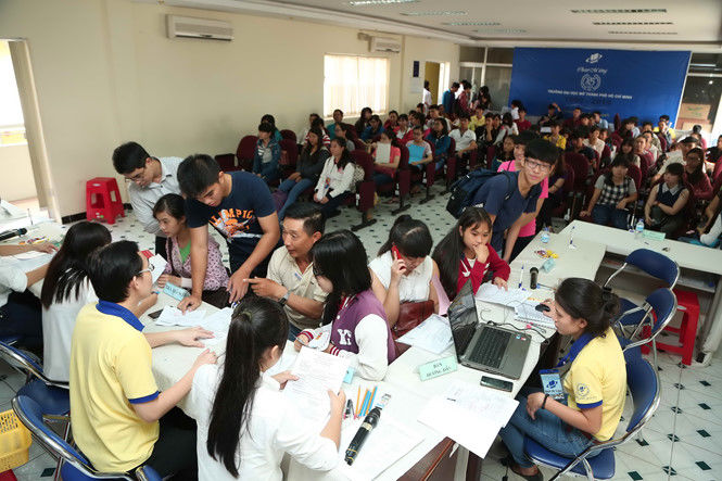 Điều chỉnh xét tuyển vào ĐH, CĐ ra sao?