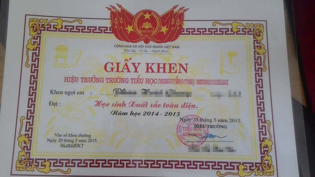 Phụ huynh "chịu chết" với lời khen danh hiệu cuối năm của con