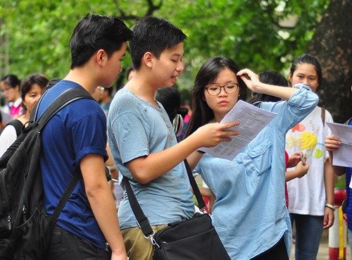 Tuyển sinh lớp 10 THPT chuyên Ngoại ngữ năm 2016 - ĐHQG Hà Nội