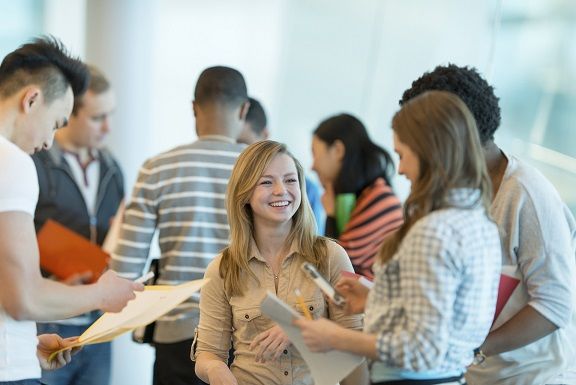 Có gì khác nhau giữa giáo dục đại học Úc và Việt Nam?