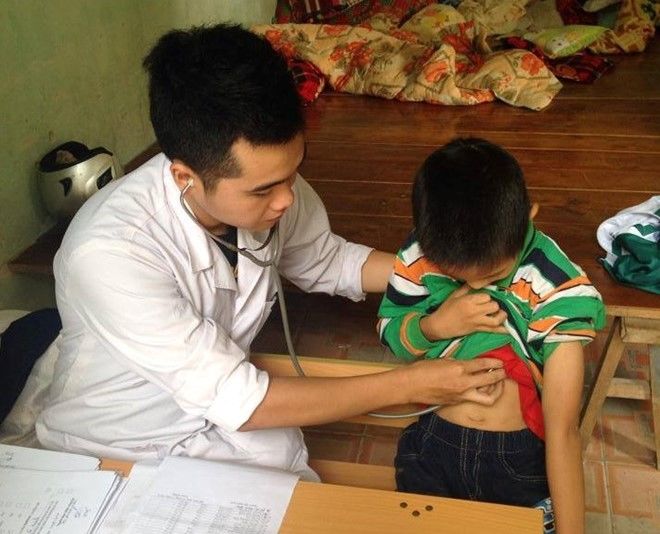 Sơ tuyển ngành Y đa khoa bằng phỏng vấn hoặc trắc nghiệm