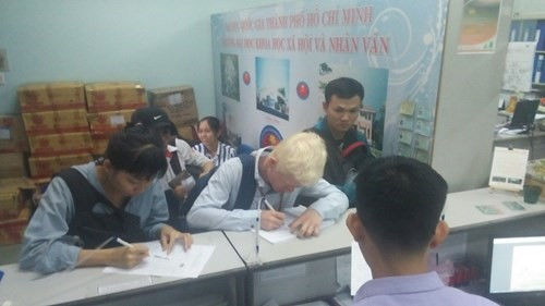 Không nộp bảo hiểm y tế có thể bị buộc thôi học