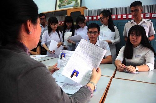 Lưu ý hồ sơ đăng ký dự thi THPT Quốc gia với thí sinh tự do