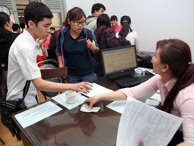 Đã dùng bằng IELTS xét tốt nghiệp, có được thi ĐH môn tiếng Anh?