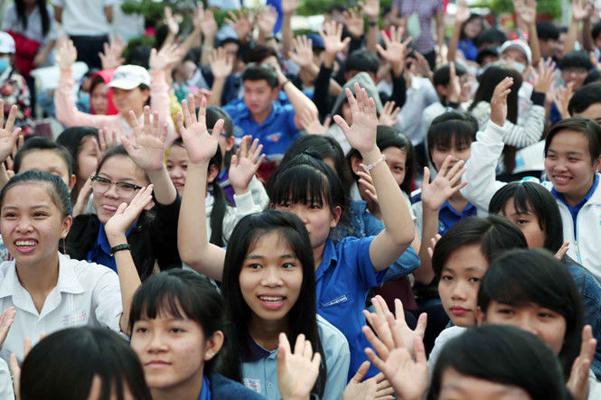 Hộ khẩu ở tỉnh có được dự thi ở TP.HCM?