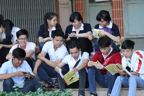 Ráo riết chuẩn bị thi THPT quốc gia