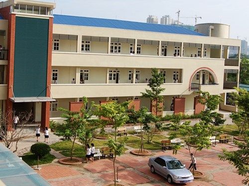 Trường ngoài công lập than bất bình đẳng