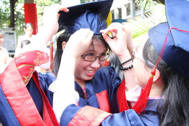 ĐH Y dược TP.HCM tuyển sinh dược sĩ ĐH văn bằng 2