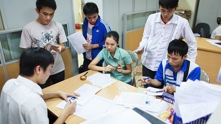 Bộ GD cho phép thí sinh "chưa có" bằng THPT được đăng ký thi kỳ thi quốc gia