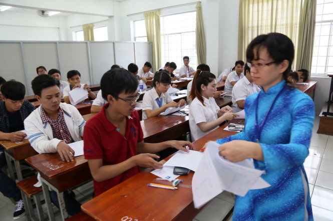 TP.HCM sẽ làm tốt quyền công nhận tốt nghiệp THPT, nhưng còn nơi khác?