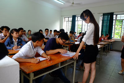 Xin xét đặc cách tốt nghiệp THPT do ngộ độc thực phẩm