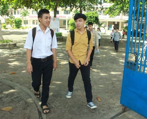 Đề thi Ngữ Văn không mới mẻ như dư luận mong đợi