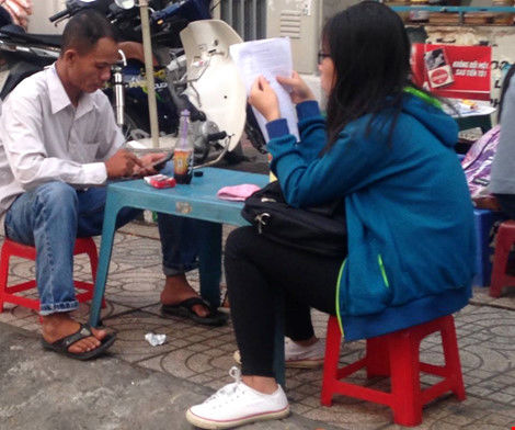 Muôn kiểu ôn bài trước giờ thi