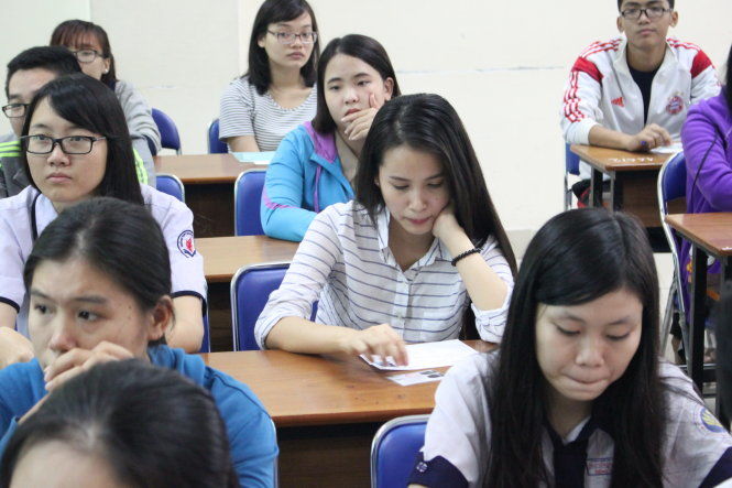 Trúng tuyển 2 ngành cùng trường, phải chọn thế nào?