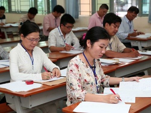 Tuyển sinh ĐH, CĐ 2016: Chấm thi vào giai đoạn nước rút